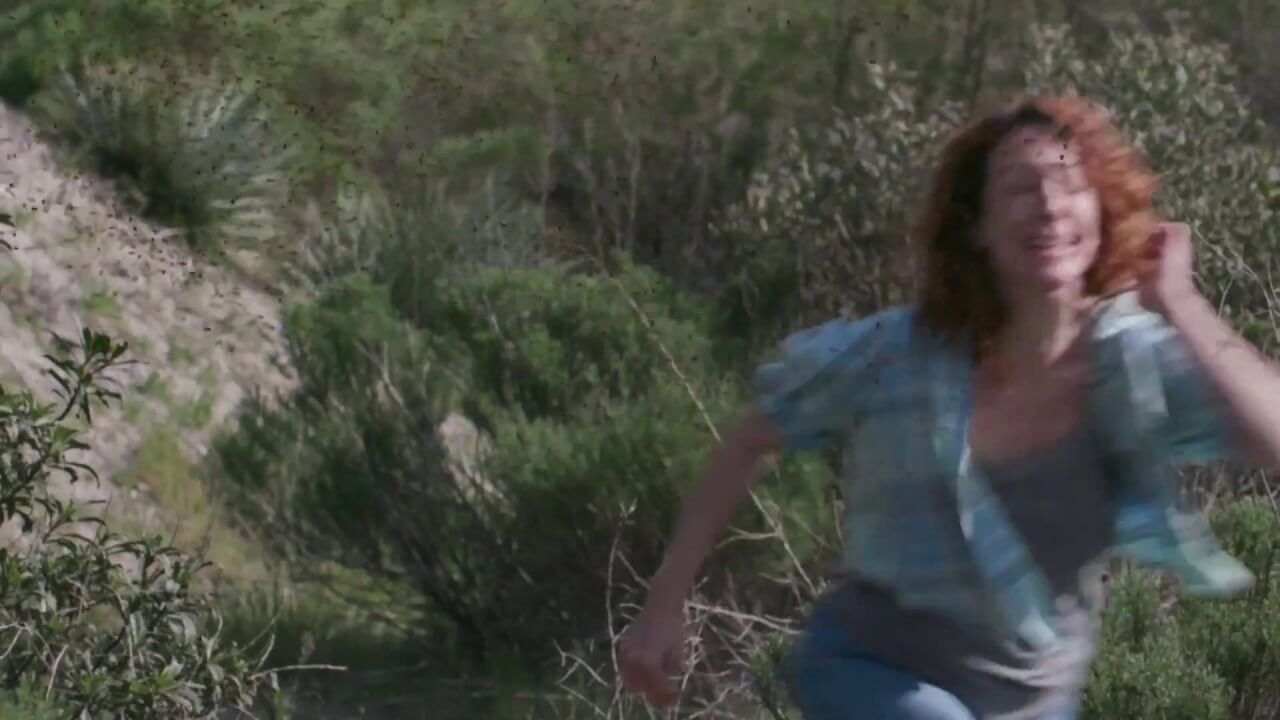 Bees Lubricating RV Doors, Windows, and SlideOuts with 3INONE 3